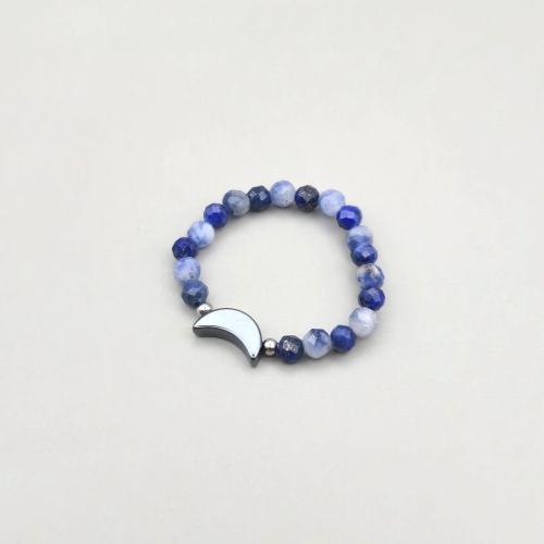 pierścionek handmade rękodzieło na żyłce gumce elastycznej lapis lazuli lazuryt hematyt księżyc