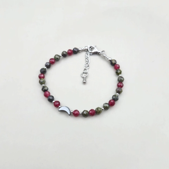 handmade rękodzieło bransoletka ręcznie robiona z kamieni naturalnych hematyt rubin jaspis smoczy stal nierdzewna księżyc
