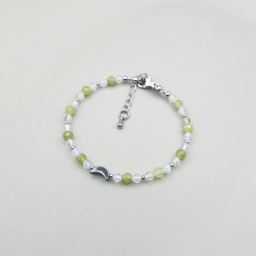 handmade bransoletka rękodzieło ręcznie robiona kamienie naturalne kryształ górski oliwin hematyt stal nierdzewna