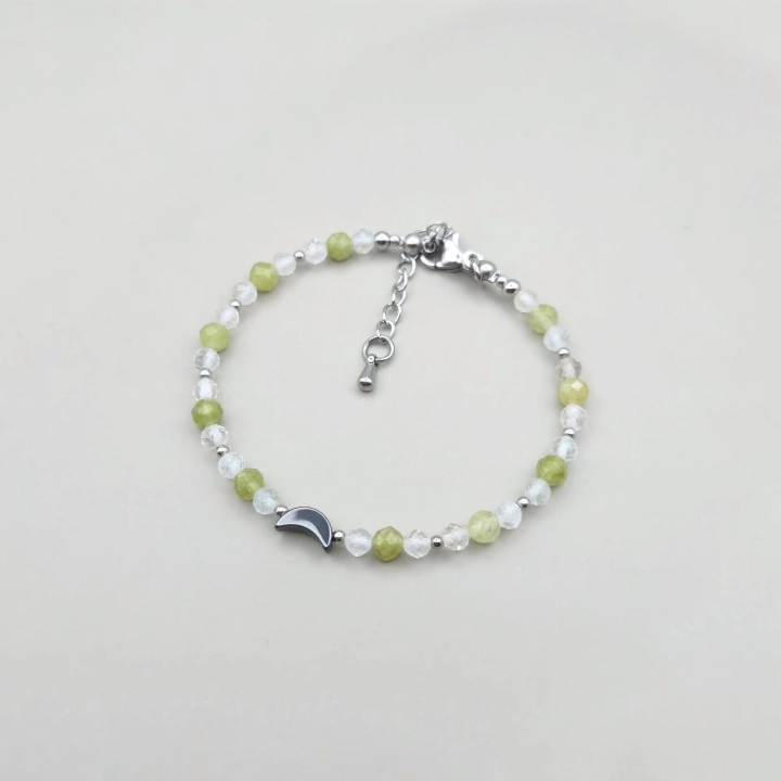handmade bransoletka rękodzieło ręcznie robiona kamienie naturalne kryształ górski oliwin hematyt stal nierdzewna