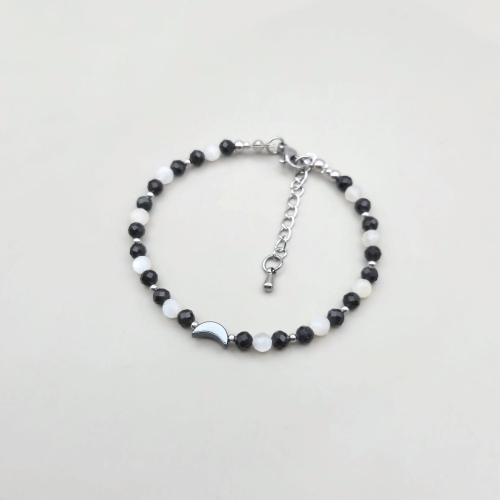 handmade rękodzieło bransoletka z klasycznym zapięciem obsydianem kamień księżycowy hematyt księżyc stal nierdzewna przedłużka