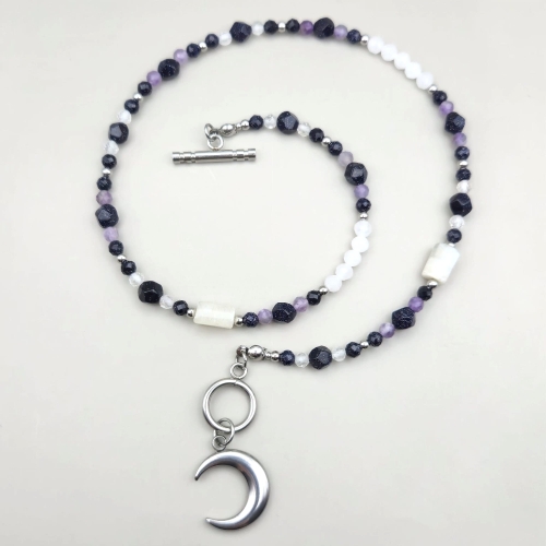 naszyjnik zapięcie typu toggle handmade rękodzieło kamienie naturalne stal nierdzewna noc kaitu kryształ górski kwarc ametyst